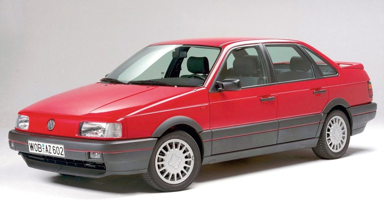 Volkswagen-Passat-B3-1988-1993